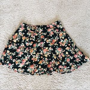 FLORAL HIGH-RISE SKIRT